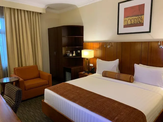 غرفة ديلوكس بسرير كينج، The Hub Hotel 3/10