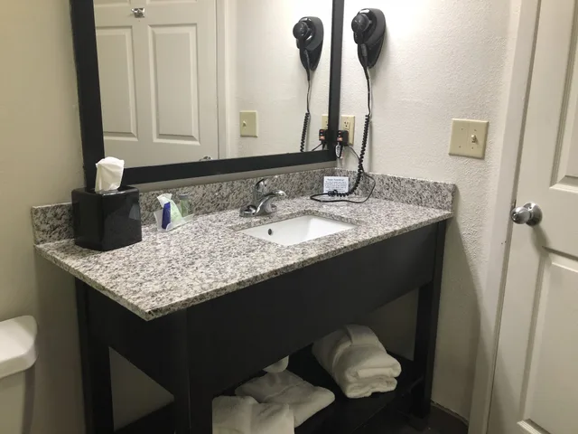 غرفة بسريرين مزدوجين لذوي الإعاقة، Sleep Inn Hardeeville - I-95 2/2