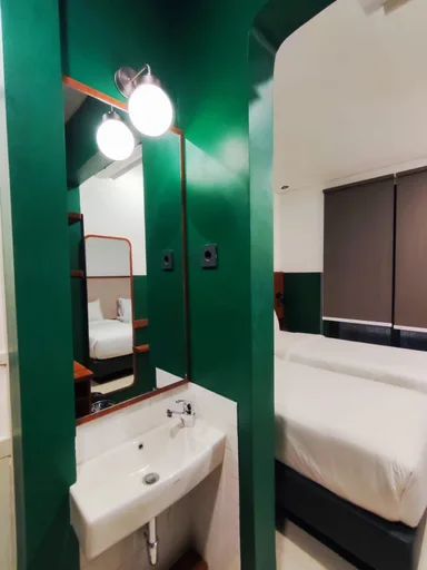 Superior, Twin Beds, North Wing، Liberta Malioboro South 4/4