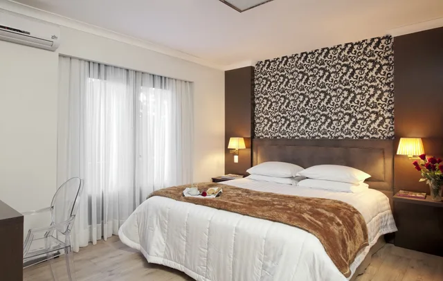 غرفة فاخرة بسرير كوين بإطلالة على البحر، Bavaria Sport Hotel by Intercity 3/8