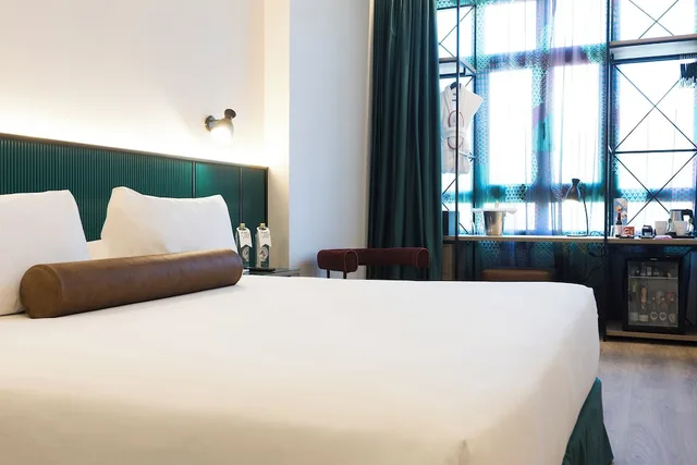 غرفة بريميوم بسرير مزدوج بإطلالة على النهر، Axel Hotel Bilbao - Adults Only 2/4