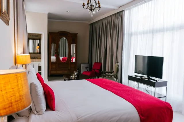جناح بسرير كينج، Bens L'hotel Palermo 2/5