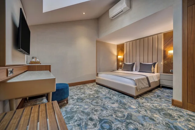 دوبلكس بسرير كينج بإطلالة على الجبل مع أريكة، BN Hotel Thermal & SPA Mersin 4/5