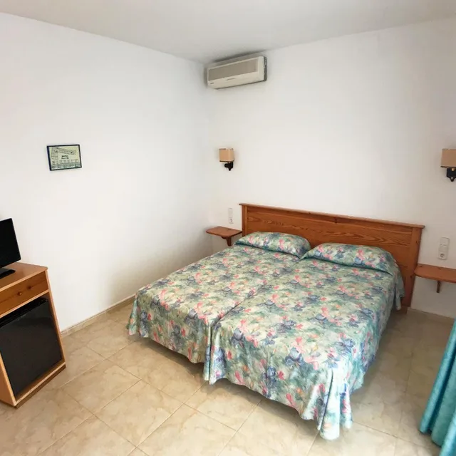 غرفة عائلية، Hotel Portbo 3/9