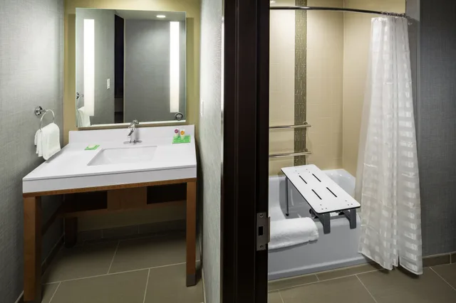Room, 2 Queen Beds, Sofa, Accessible, Hyatt Place Sumter/Downtown 3/3