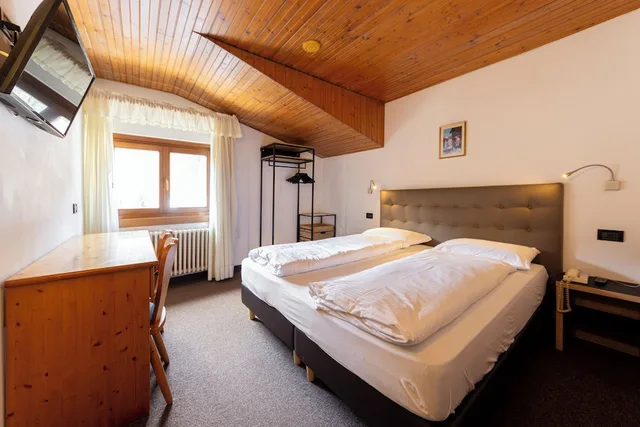 غرفة بسرير مزدوج أو سريرين منفصلين، Hotel Oswald 3/10