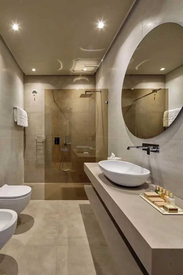 جناح بسرير كوين بشرفة، Hotel Villa Del Sogno 2/2