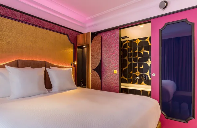 غرفة قياسية، Idol Hotel 1/3