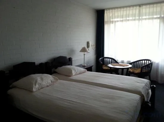 غرفة قياسية بسريرين منفصلين، Hotel Den Helder 1/1