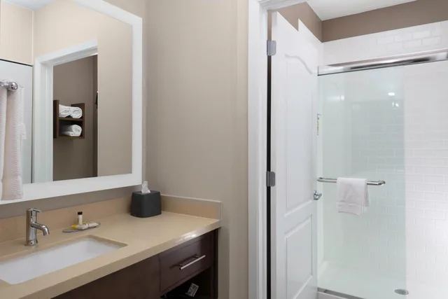 غرفة بسرير كينج لذوي الإعاقة، Staybridge Suites Cedar Park - Austin N 1/2