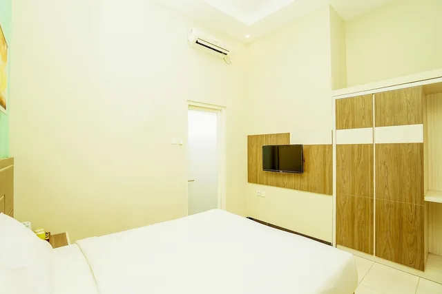 Deluxe, Double Bed, Ardhya Guest House 3/10