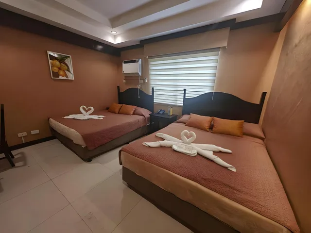 Deluxe, Family, Studio, Multiple Beds، Tagaytay Country Hotel 1/2
