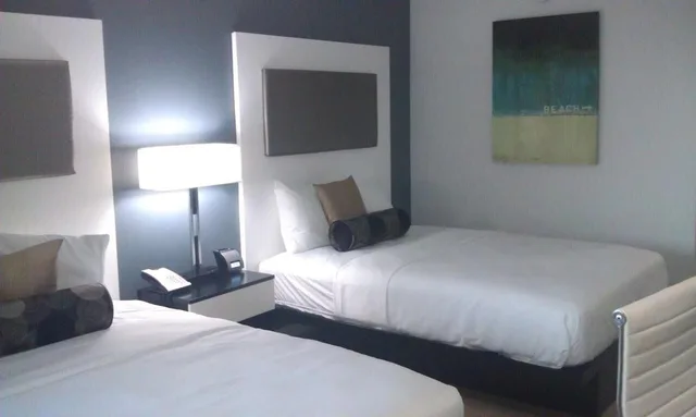 غرفة قياسية، Lotus Boutique Inn Suites 2/8