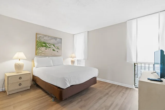 شقة سكنية بسريرين كوين بإطلالة على الشاطئ بغرفة نوم واحدة مع أريكة، Edgewater Beach & Golf Resort By Panhandle Getaways 2/4