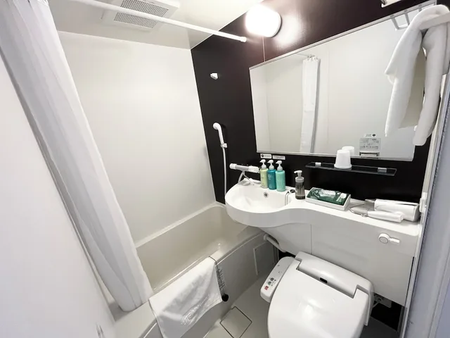 غرفة بسريرين منفصلين، Hotel Route Inn Tokushima Airport -Matsushige Smartinter- 2/2