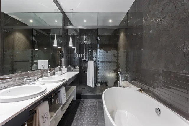 Family Suite, Monument Hotel 6/6