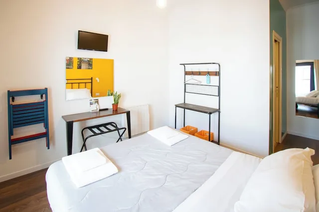 Economy, Double Bed, Ostello Bello Napoli 5/10
