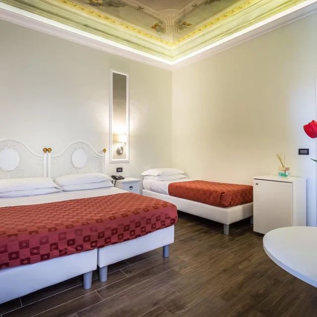 غرفة ثلاثية، Hotel Ferrucci Firenze 7/10