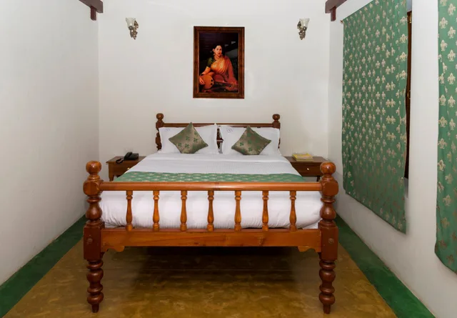 Club, Double Bed, Fabhotel Esparan Heritage Pondicherry 1/1