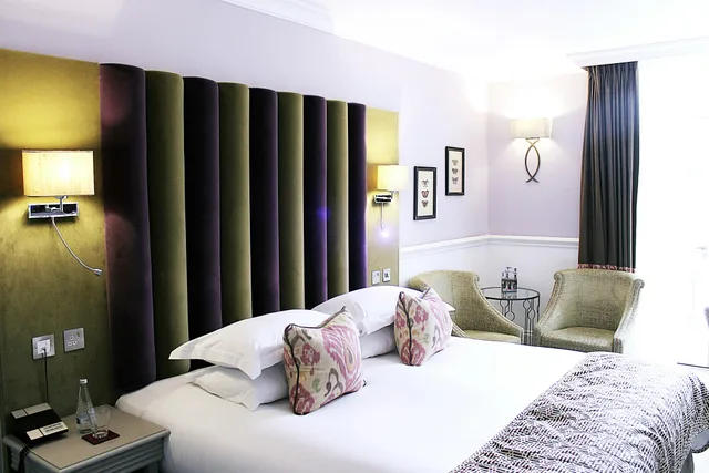 Superior, West Park Hotel 3/7