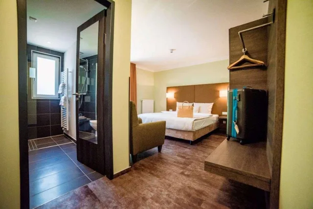 غرفة بزنس ركنية بسرير كينج، Hotel Jakob Regensburg Downtown Bw Signature Coll 1/1