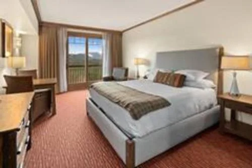 Suite, Mountain View, Suncadia Resort 1/3