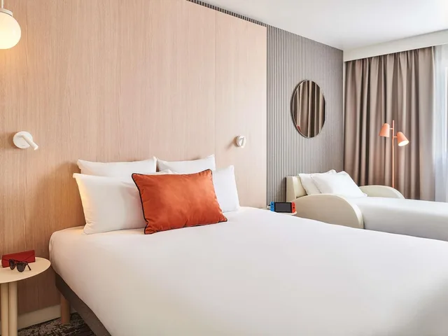 غرفة سوبيريور بسرير كوين مع أريكة، Novotel Paris 13 Porte d Italie 8/10