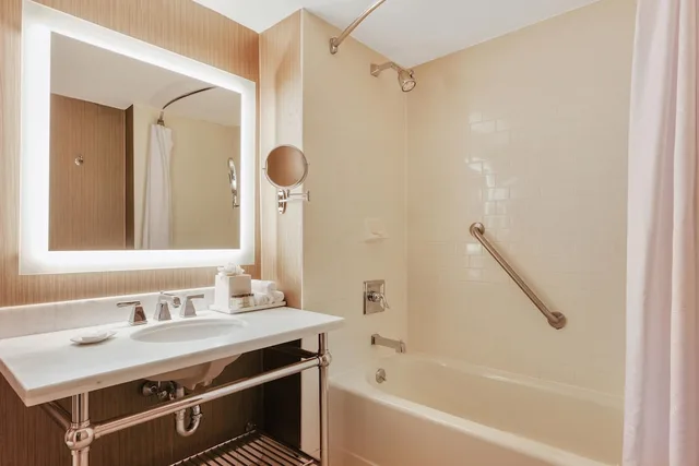 غرفة تنفيذية بسرير مزدوج، Sheraton Tarrytown Hotel 3/3