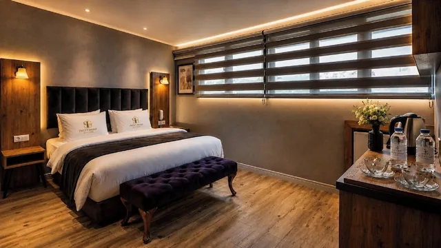 Royal, Queen Bed, Garden View, Sweet Home Suite Hotel 7/8