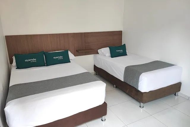 غرفة قياسية ثلاثية بسريرين منفصلين، Hotel Helenas 3/10