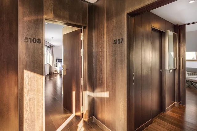 2 Bedrooms, the Level, Junior Suite, King and Twin Beds, Jetted Tub, Terrace، Melia Sol y Nieve 7/8