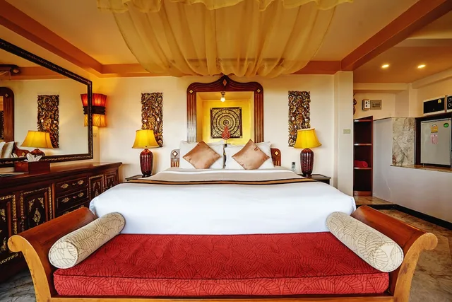 استوديو بسرير كينج بجاكوزي، Sandalwood Luxury Villas Koh Samui 2/11
