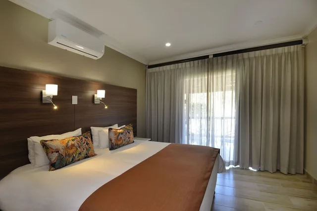 2 Bedrooms, Luxury, House, 2 Double Beds، Seasons Sport and Spa 1/10