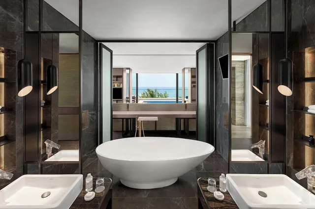 Monogram, Villa, 4 Double Beds, Beach Front، Shilla Monogram Danang 2/2