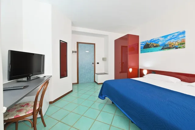Standard, Twin Beds, HOTEL ANNABELLE 6/10