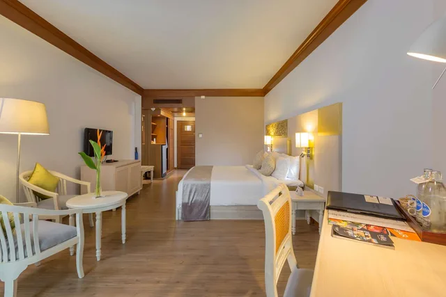 غرفة ديلوكس بسرير كينج، Best Western Premier Bangtao Beach Resort & Spa 3/4