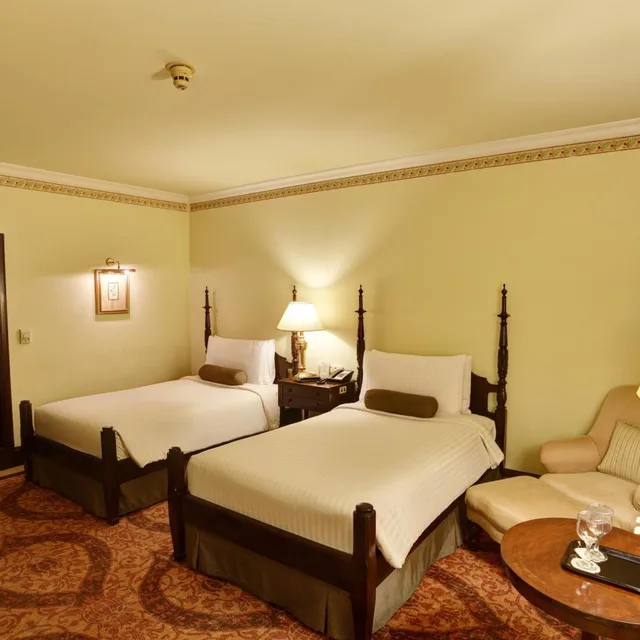 غرفة ديلوكس بسريرين منفصلين، Pearl Continental Hotel Lahore 3/8