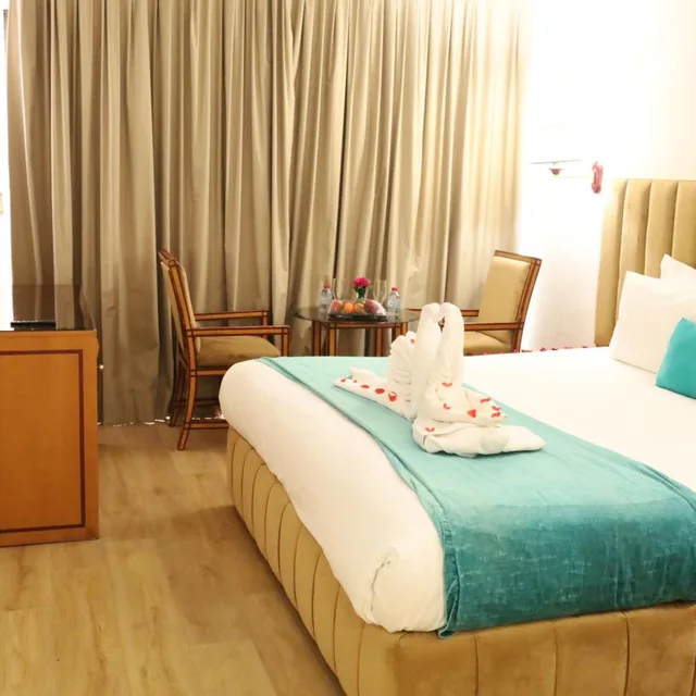 غرفة تنفيذية بإطلالة على المسبح، Royal Mirage Hotel Agadir 7/10