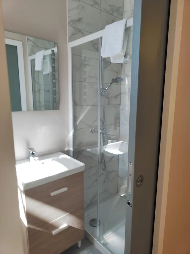 استوديو، Hotel De La Terrasse 2/2