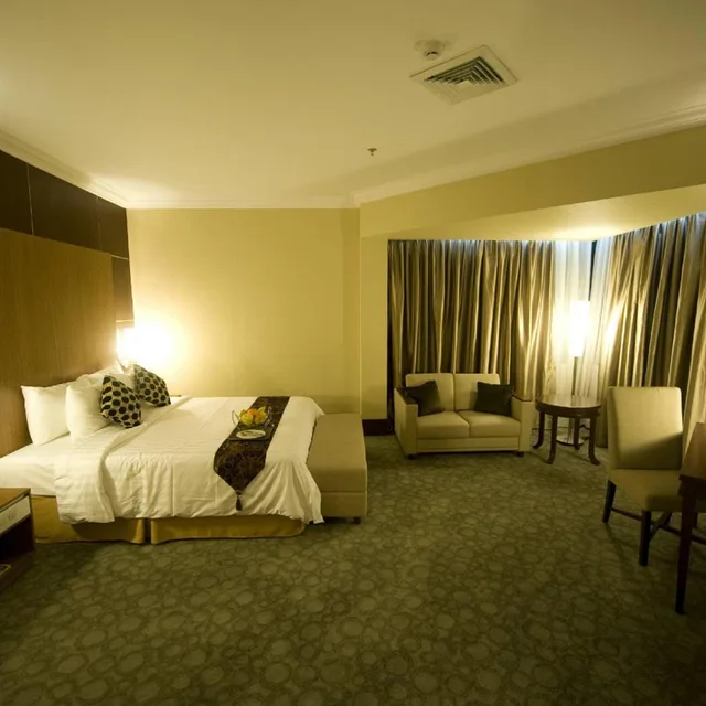 جناح تنفيذي، Emerald Garden International Hotel 1/6