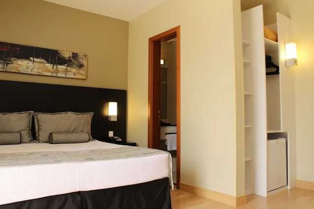 غرفة فاخرة ثلاثية بثلاثة أسرّة، Grande Hotel Petropolis 2/3