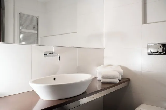 غرفة مفردة بسرير كوين، Just Hotel Lomazzo Fiera 4/7