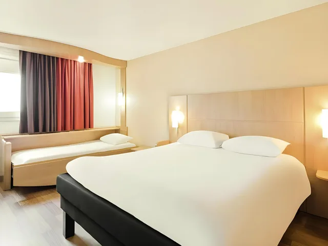 غرفة قياسية ثلاثية بسرير مزدوج وسرير فردي، ibis Nice Centre Gare 1/1