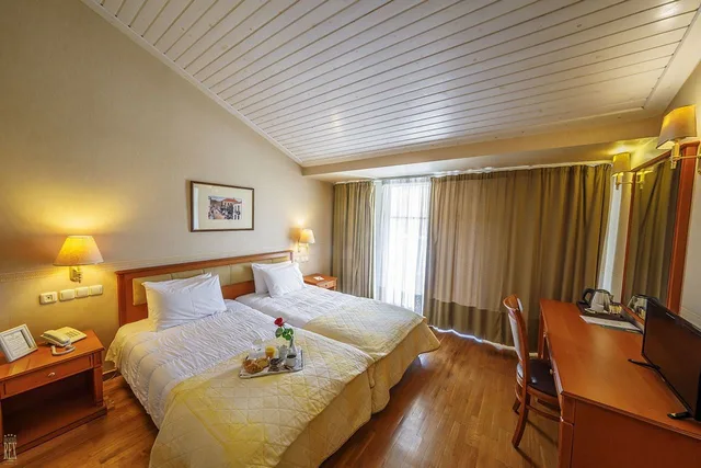 غرفة كلاسيكية بسريرين منفصلين، Rex Hotel 2/4