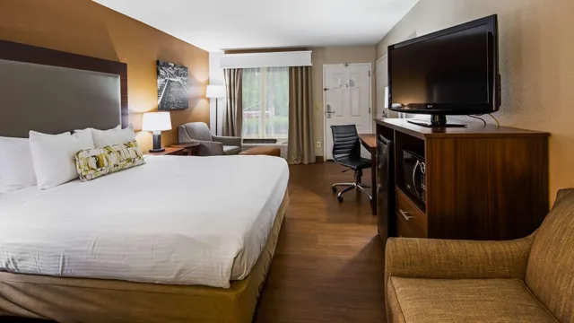 غرفة بسرير مزدوج، Best Western Shenandoah Inn 2/4
