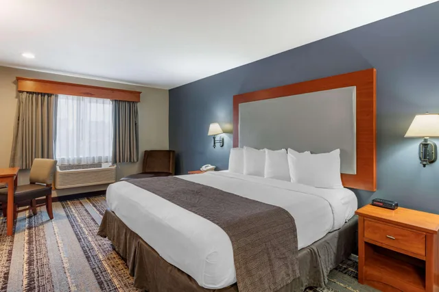 غرفة بسرير مزدوج، Best Western Newberg Inn 1/3