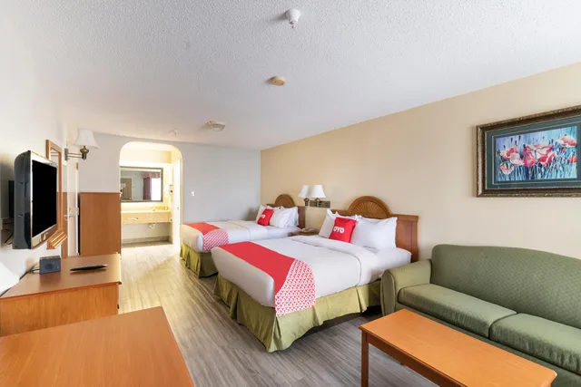 غرفة بسريرين كوين لذوي الإعاقة، OYO Hotel Stafford TX I-69 North 3/7