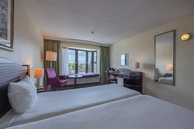 غرفة كومفورت بسريرين منفصلين، AMRATH GRAND HOTEL DE L EMPEREUR 3/10