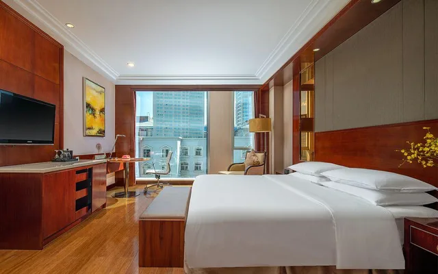 غرفة سوبيريور بسرير كوين، Golden Eagle Summit Hotel 2/2