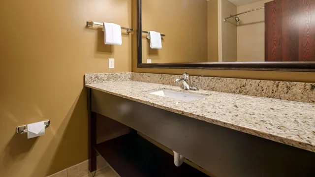 غرفة بسريرين كوين، Best Western Paradise Inn 5/5